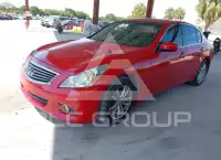 2011 Infinity G37 photo
