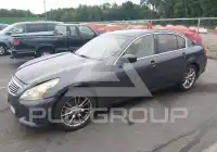 2011 Infinity G37 фото
