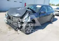2011 Infinity G25 photo