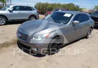 2011 Infinity M37 фото