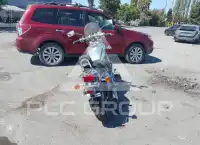 2011 Suzuki LS650 фото