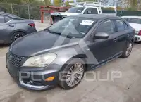 2011 Suzuki KIZASHI фото
