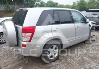 2011 Suzuki Grand Vitara photo