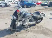 2011 Suzuki Vzr1800 Z photo