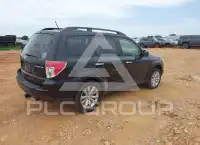 2011 Subaru Forester photo