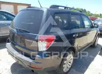2011 Subaru Forester photo