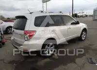 2011 Subaru Forester фото