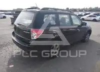 2011 Subaru Forester photo