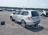 2011 Subaru Forester фото