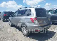 2011 Subaru Forester фото