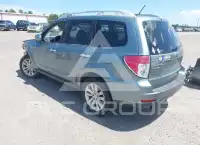 2011 Subaru Forester фото