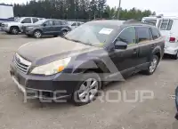 2011 Subaru Outback photo