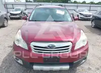 2011 Subaru Outback photo