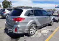 2011 Subaru Outback photo