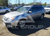 2011 Subaru Outback фото