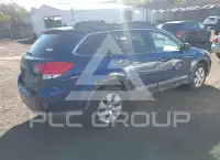 2011 Subaru Outback фото