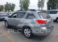 2011 Subaru Outback photo
