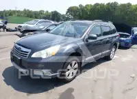 2011 Subaru Outback photo