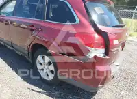 2011 Subaru Outback photo