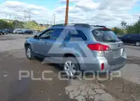 2011 Subaru Outback photo