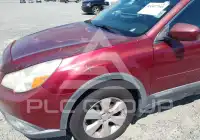 2011 Subaru Outback photo