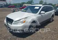 2011 Subaru Outback photo