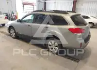 2011 Subaru Outback photo