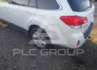 2011 Subaru Outback photo