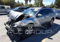2011 Subaru Outback photo