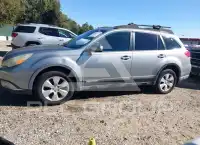 2011 Subaru Outback photo