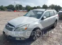 2011 Subaru Outback photo