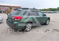 2011 Subaru Outback photo