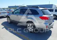 2011 Subaru Outback photo