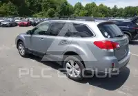 2011 Subaru Outback фото