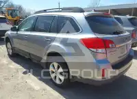 2011 Subaru Outback photo