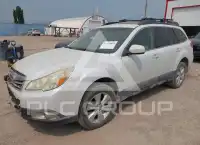 2011 Subaru Outback photo