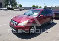 2011 Subaru Outback photo