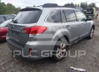 2011 Subaru Outback photo