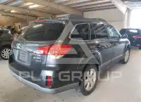 2011 Subaru Outback фото