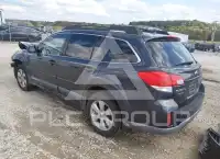 2011 Subaru Outback photo