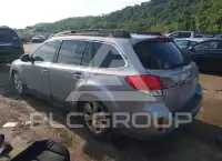 2011 Subaru Outback photo