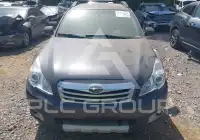 2011 Subaru Outback фото