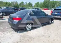 2011 Subaru Legacy photo