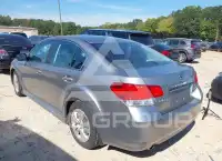 2011 Subaru Legacy фото