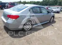 2011 Subaru Legacy фото