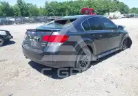2011 Subaru Legacy photo