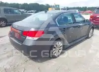 2011 Subaru Legacy фото