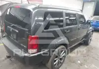 2011 Dodge NITRO фото