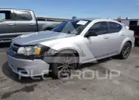 2011 Dodge AVENGER photo