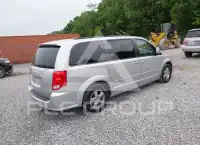 2011 Dodge Grand Caravan фото
